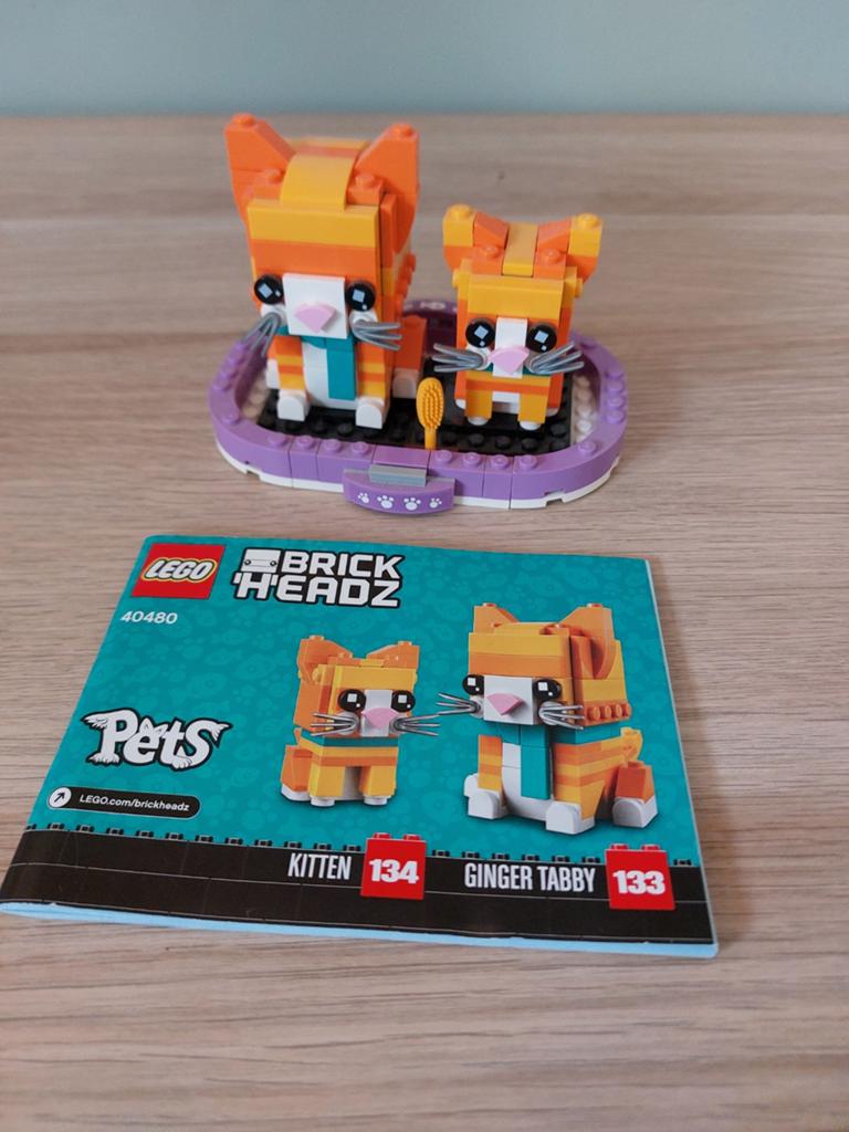 LEGO BrickHeadz Pets Ginger Tabby & Kitten 40480, Ophalen of Verzenden, Zo goed als nieuw, Overige merken
