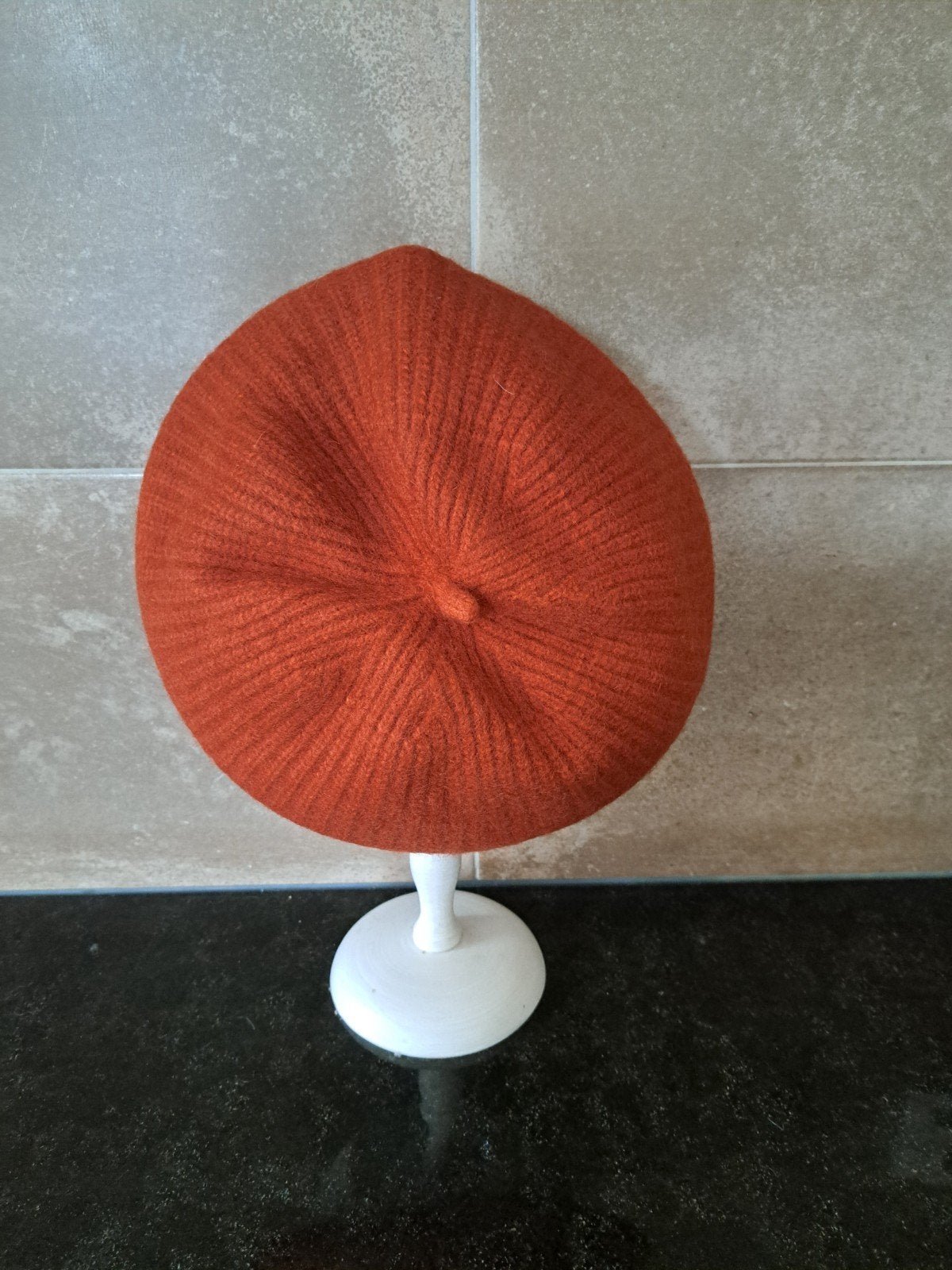 Cognackleur gebreide baret, Ophalen of Verzenden, Nieuw, One size fits all, Pet