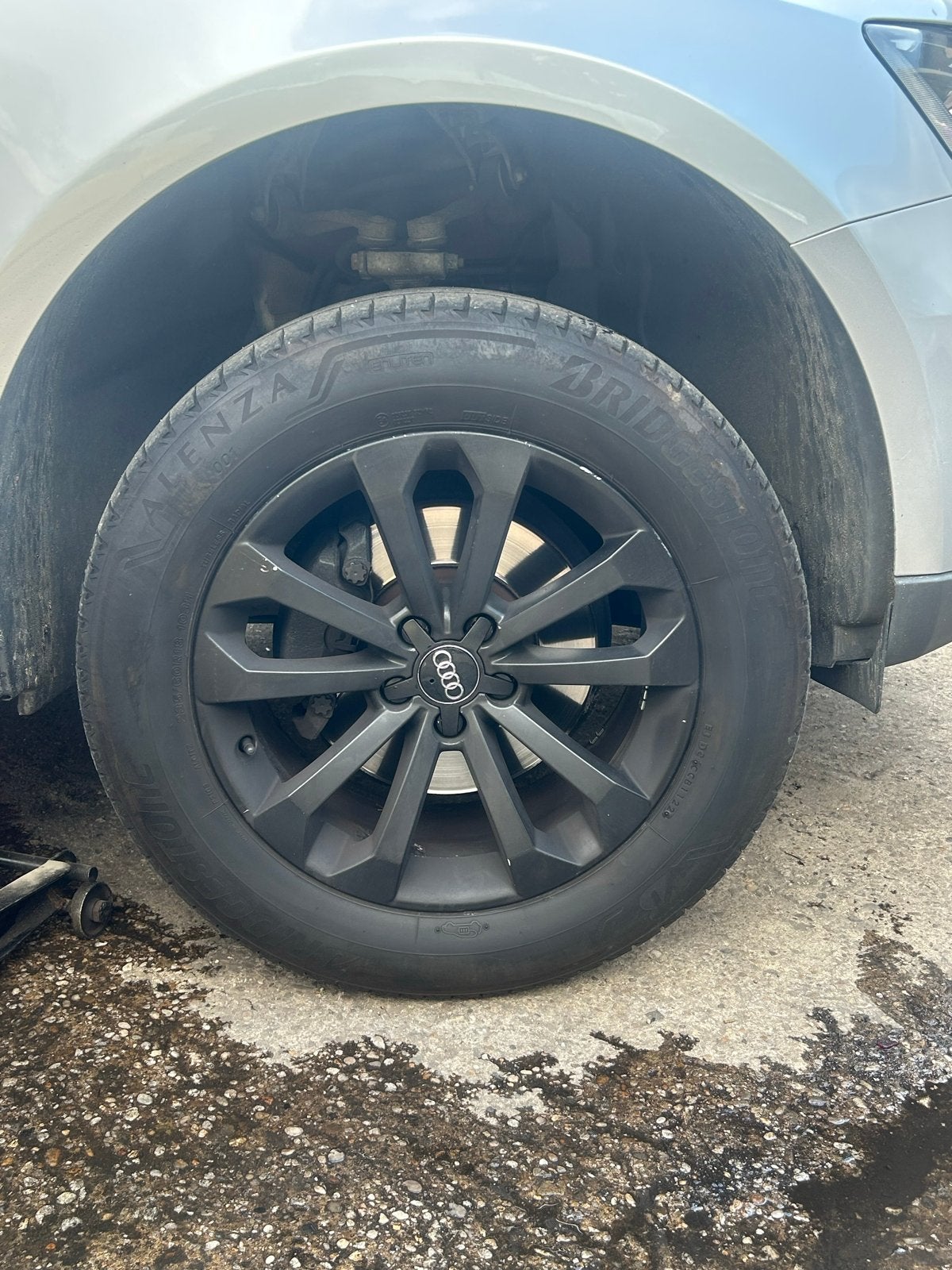 Audi Q5 Velgen met Bridgestone Zomerbanden, Gebruikt, 255 mm, Banden en Velgen, Ophalen of Verzenden