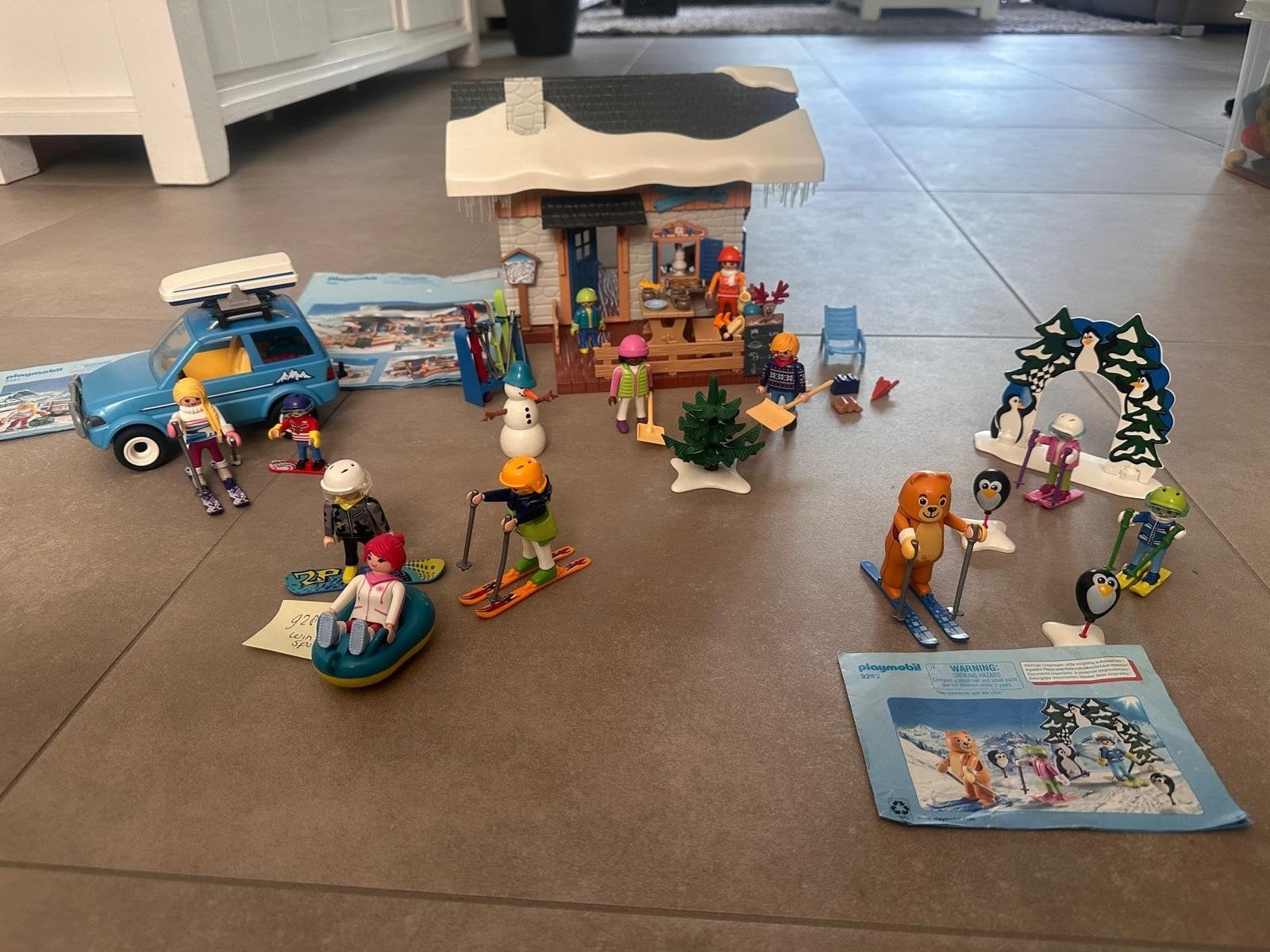 4 Playmobil sets wintersport: Skihut, Auto en Skischool, Ophalen