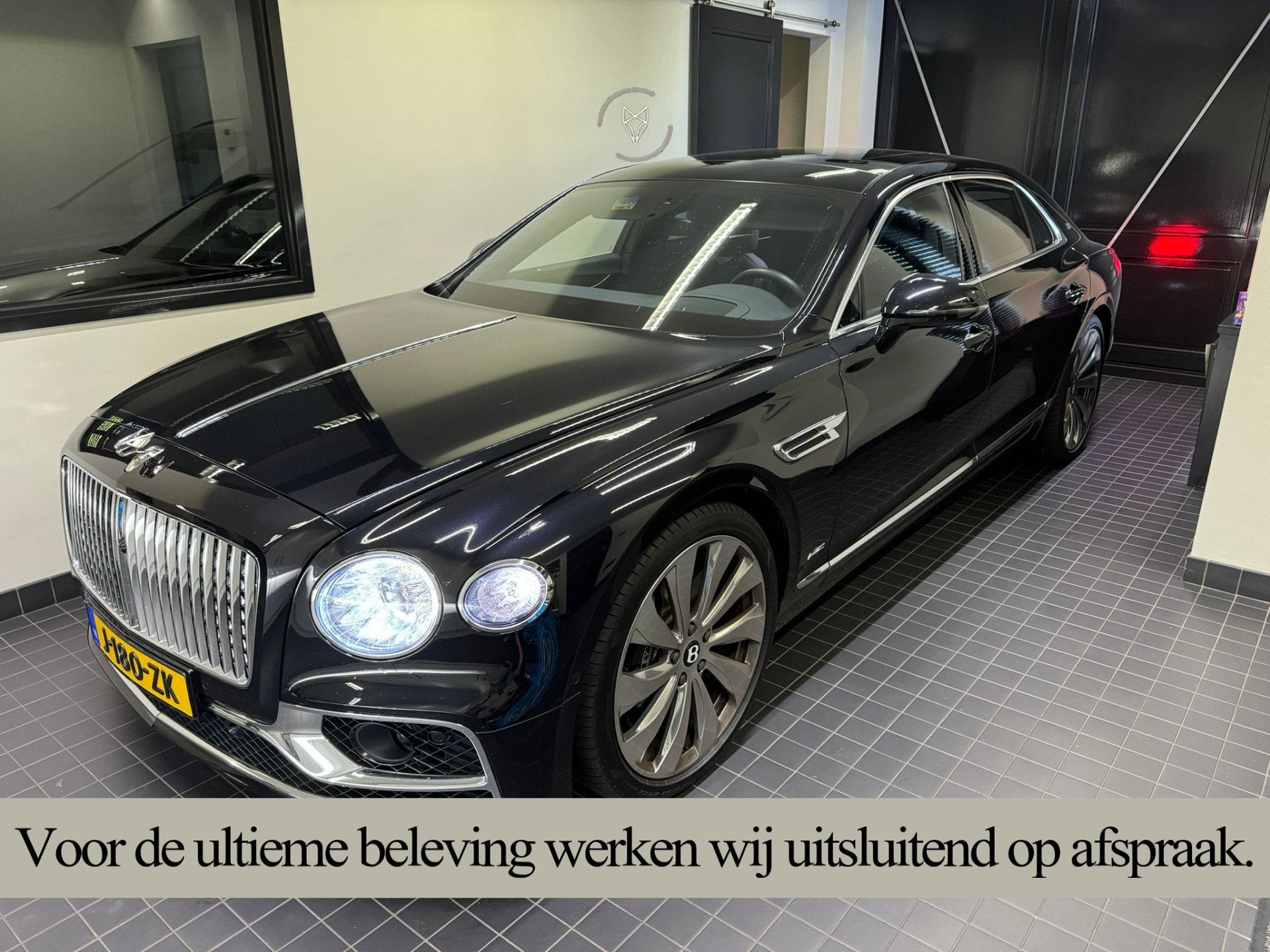 Bentley Flying Spur 6.0 W12 First Edition Naim|22''|Mulliner, Auto's, Bentley, Automaat, Euro 6, 12 cilinders, 4 stoelen