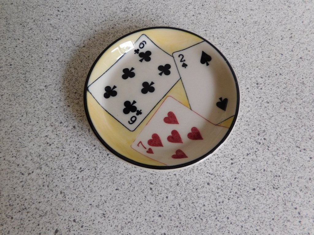 Bord 11 cm. Kaart Vic's Handpainted, Overige merken, Ophalen of Verzenden, Zo goed als nieuw, Bord(en)