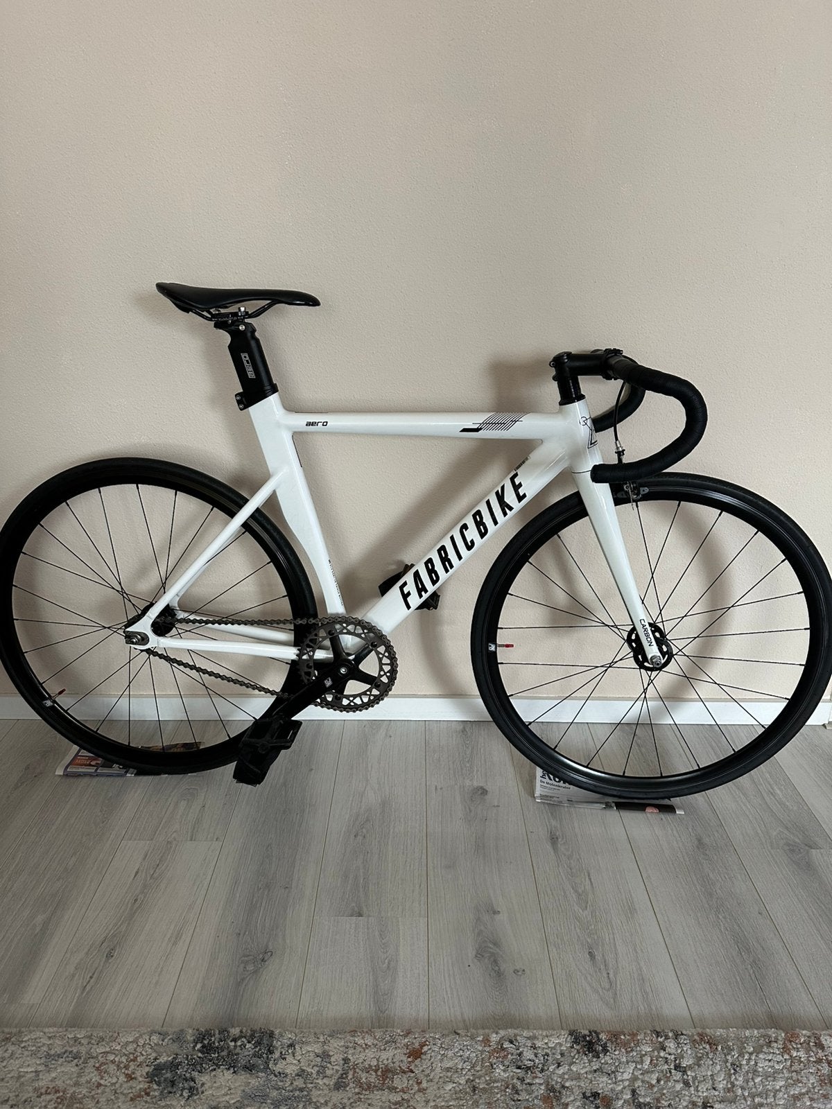 Fabric Bike Aero Single Speed / Fixed Gear, Minder dan 10 versnellingen, Carbon, Zo goed als nieuw, 53 tot 57 cm
