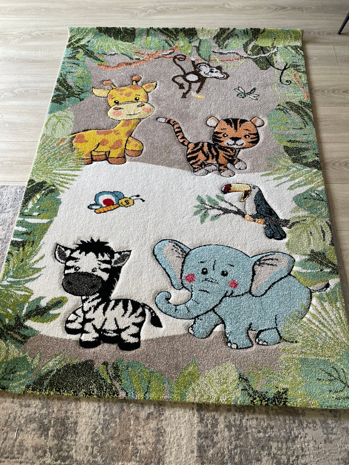 Tapijt voor een kinderkamer, Ophalen, 100 tot 150 cm, 200 cm of meer, Zo goed als nieuw