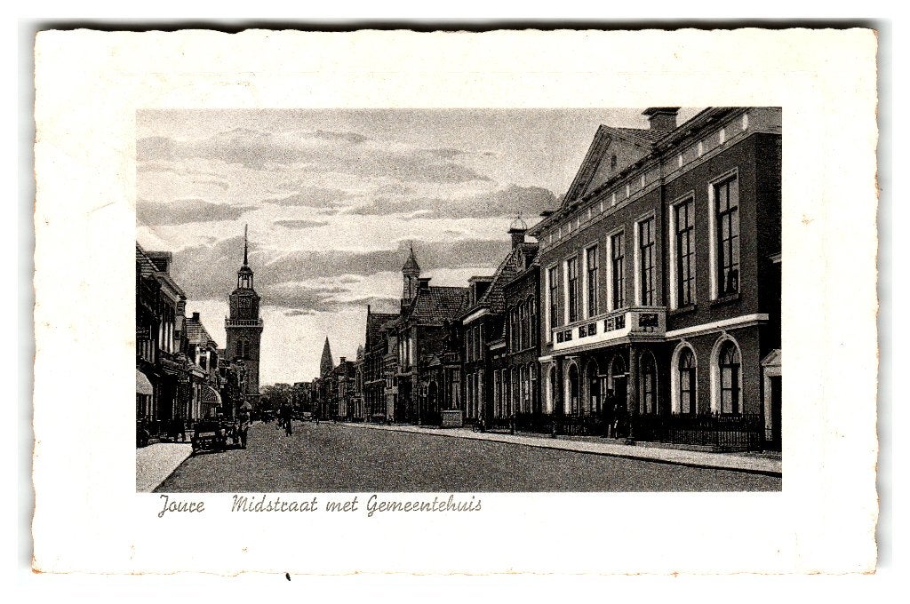 Joure, Midstraat met Gemeentehuis, Ophalen of Verzenden, 1920 tot 1940, Gelopen, Friesland