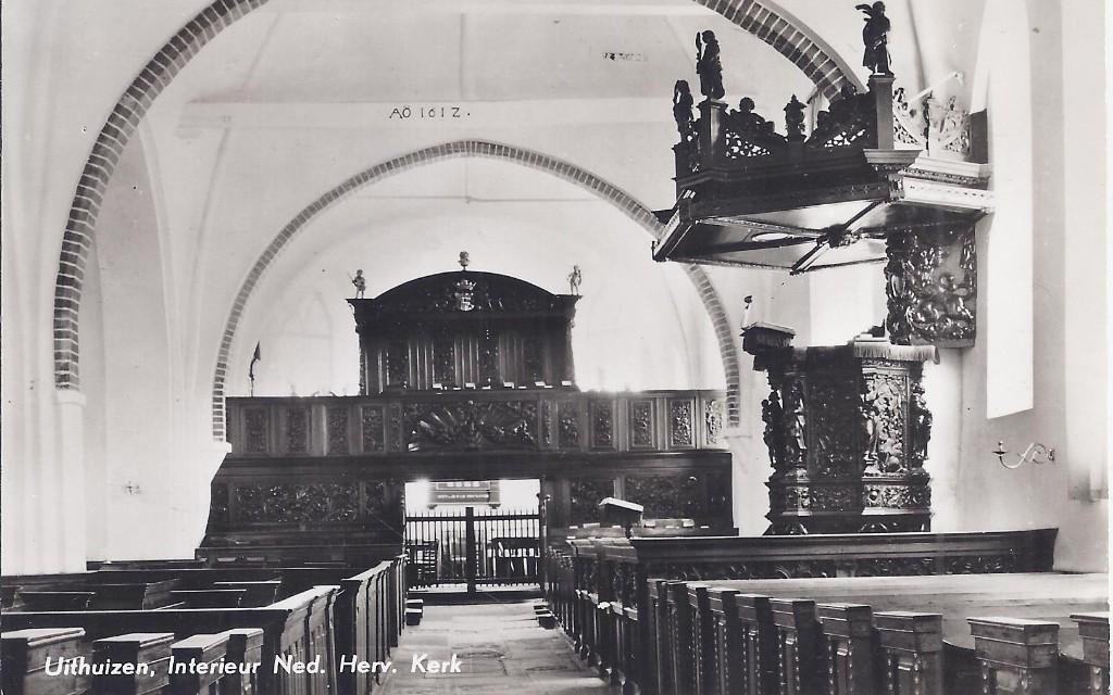 Uithuizen Ned Herv kerk interieur oude ansichtkaart A1389, Ophalen of Verzenden, 1960 tot 1980, Gelopen, Noord-Brabant