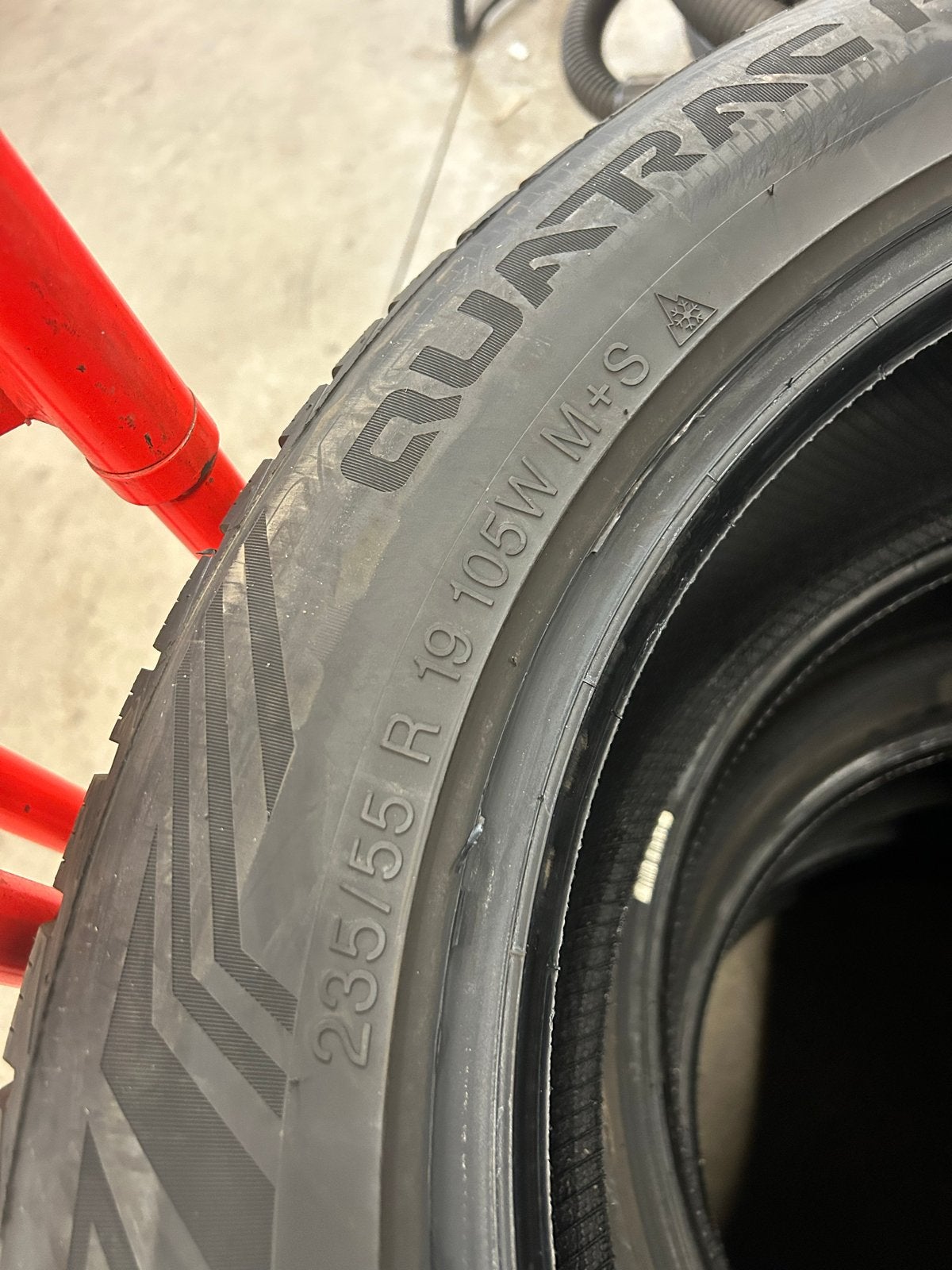 Vredestein Quatrac Pro All Season Banden 235/55 R19 105W, Nieuw, 235 mm, All Season, Band(en)