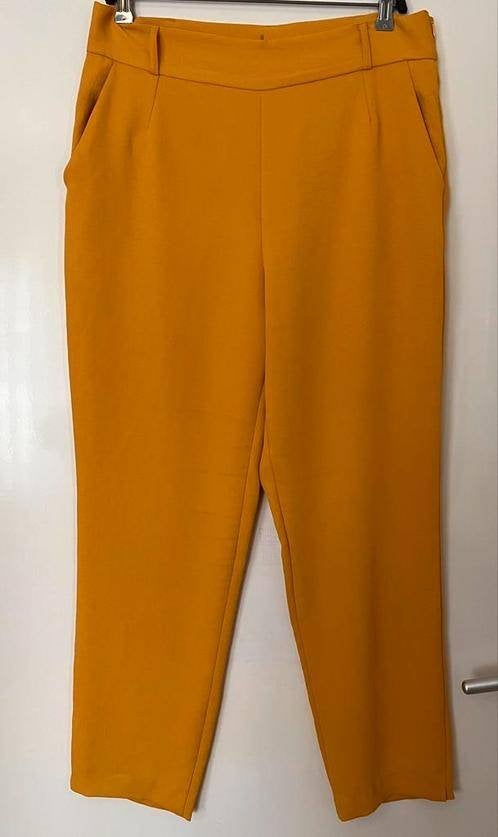 Caroline Biss pantalon maat 42, Geel, Maat 42/44 (L), Ophalen of Verzenden, Zo goed als nieuw
