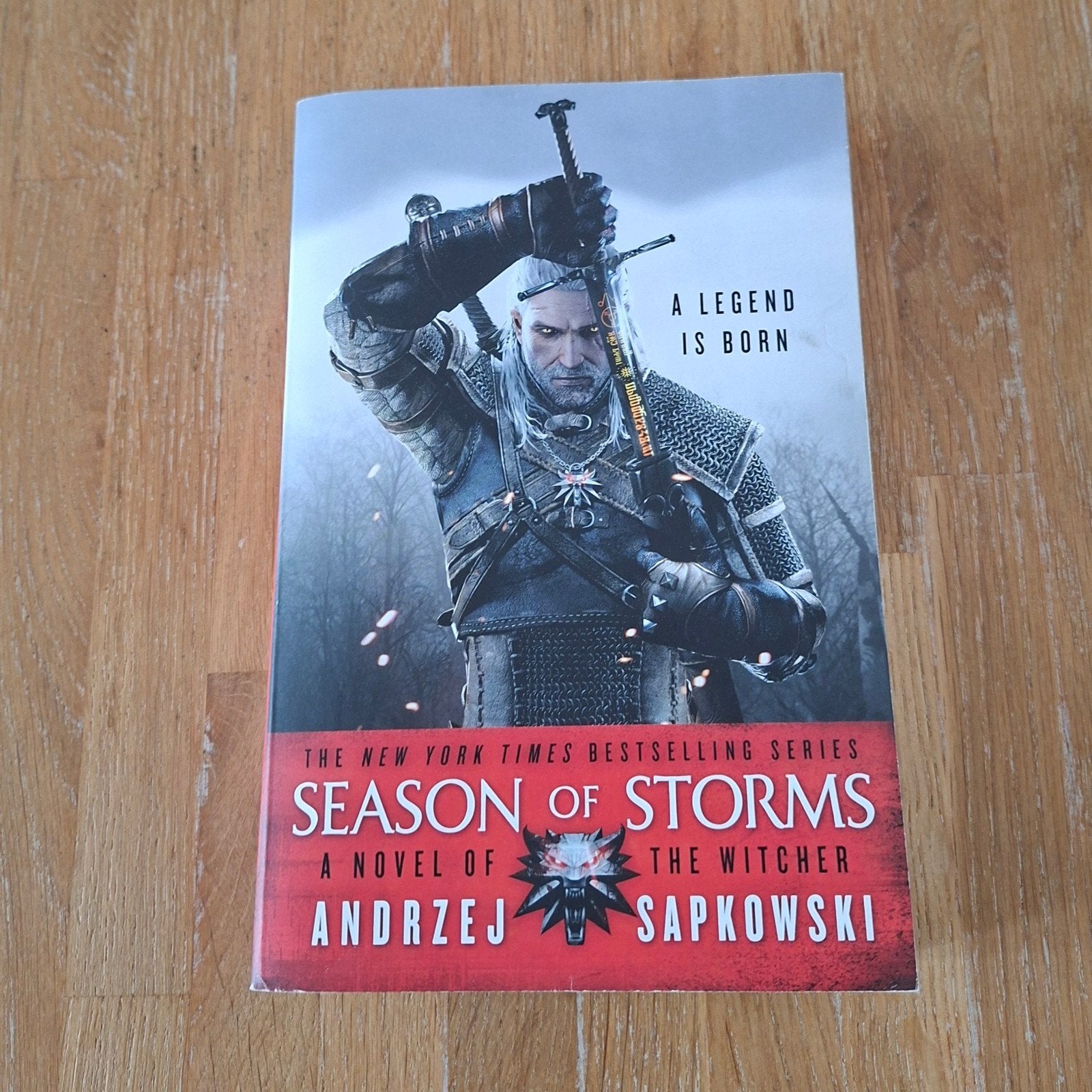 The Witcher - Season of Storms, Boeken, Ophalen of Verzenden, Zo goed als nieuw, Andrzej Sapkowski