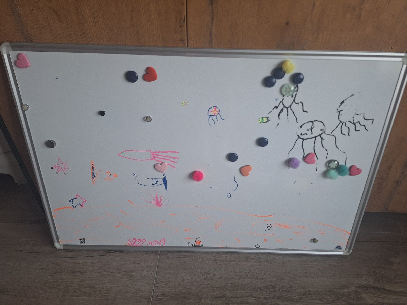Memobord met leuke magneetjes, Ophalen of Verzenden, Gebruikt, Magneetbord