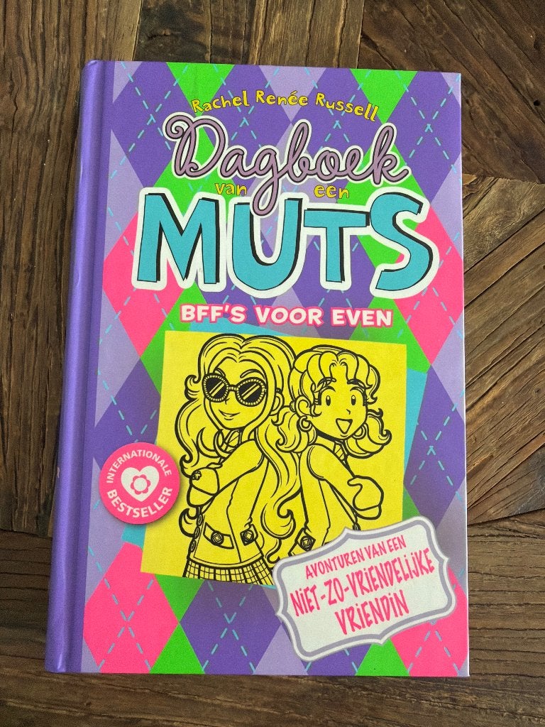 Dagboek van een Muts - BFF’s voor even, Boeken, Ophalen of Verzenden, Zo goed als nieuw, Rachel Renée Russell