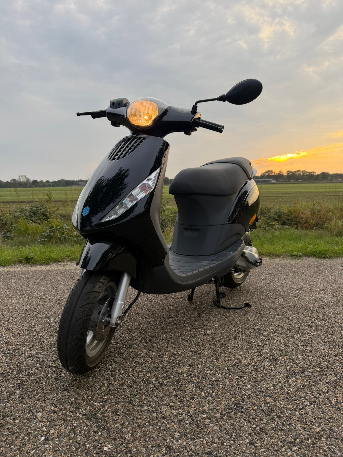 Piaggio Zip 2t 2005 Origineel Nederlands Brom, Ophalen, Zo goed als nieuw, Tweetakt, Overige modellen