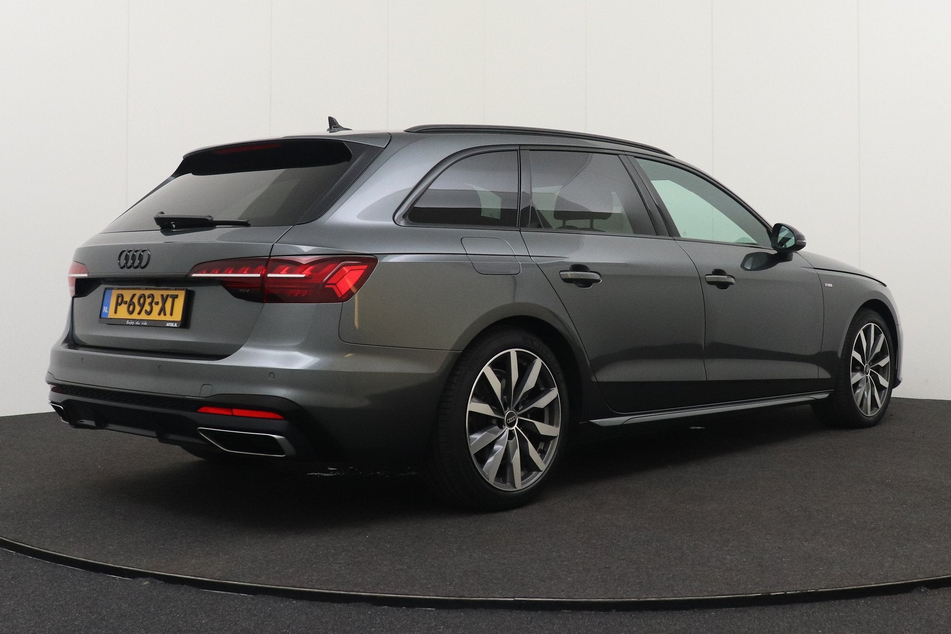 Audi A4 Avant 35 TFSI S-Line Competition Adapt.Cruise Carpla, Auto's, Dealer onderhouden, Gebruikt, 4 cilinders, Origineel Nederlands
