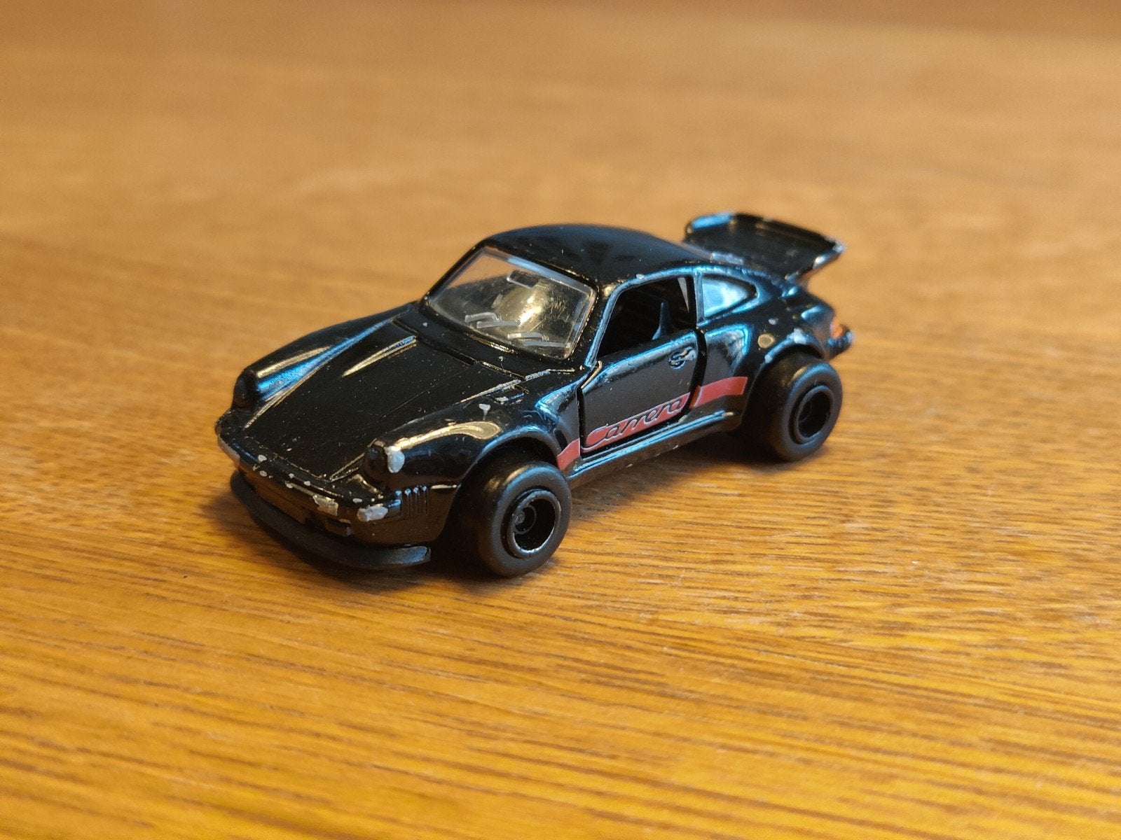 Majorette Porsche 911 Turbo ZWART, Hobby en Vrije tijd, Modelauto's | Overige schalen, Ophalen of Verzenden, Nieuw