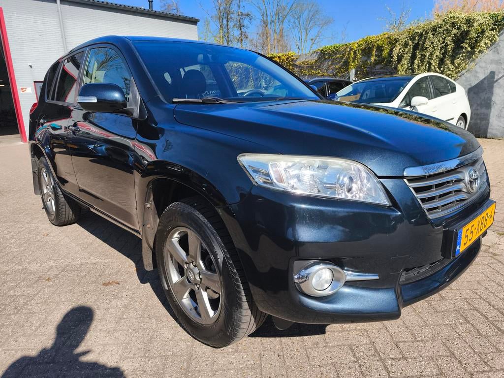 Toyota RAV4 2.0 VVT-i 2WD X-Style, Navigatie, Trekhaak, Voorwielaandrijving, Euro 5, Gebruikt, 4 cilinders