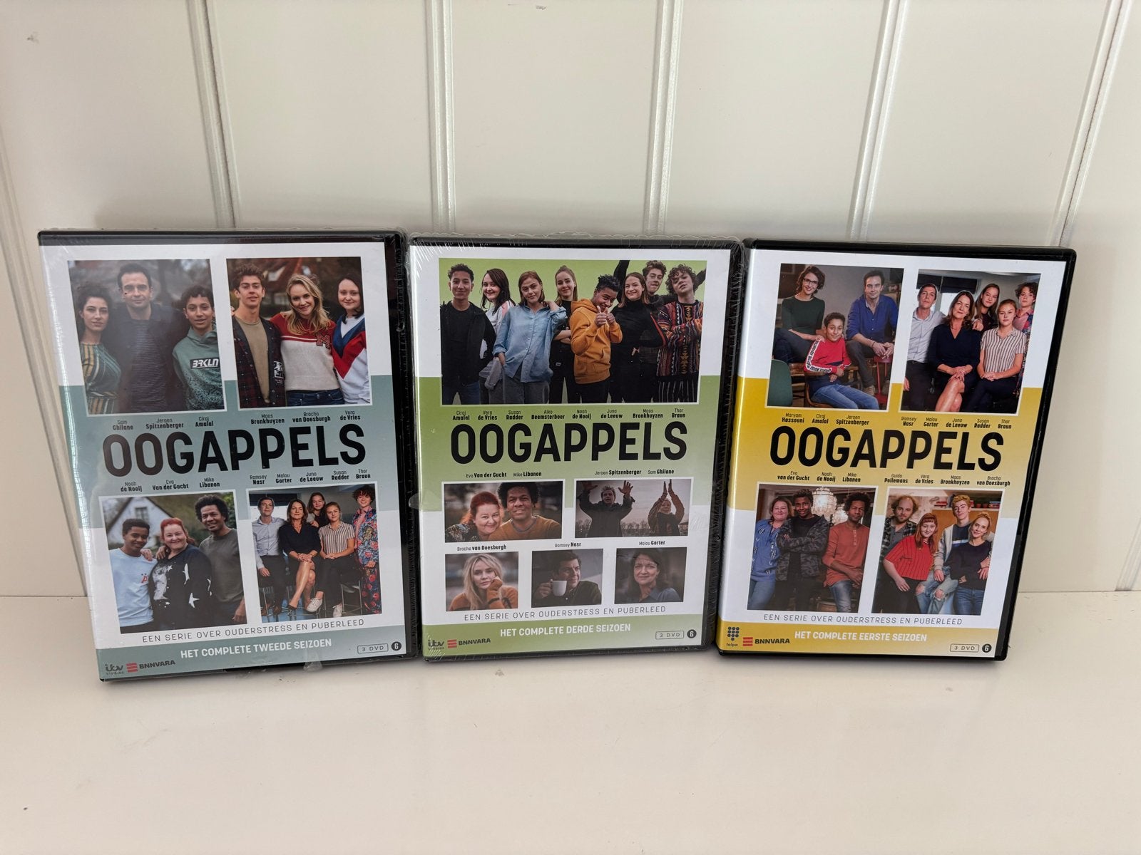 Oogappels Seizoen 1, 2 en 3 DVD Boxset, Cd's en Dvd's, Boxset, Ophalen of Verzenden, Nieuw in verpakking, Drama