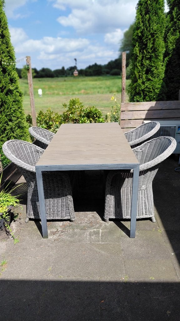 Mooie tuinset met 4 stoelen, Ophalen, Kunststof, Zo goed als nieuw, Tuinset