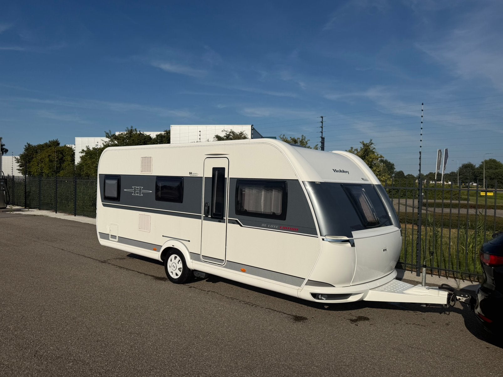 Hobby De Luxe Edition 545 KMF 2020 | Isabella |Zeer compleet, Caravans en Kamperen, Caravans, Rondzit, Hobby, Bedrijf, 5 tot 6 meter