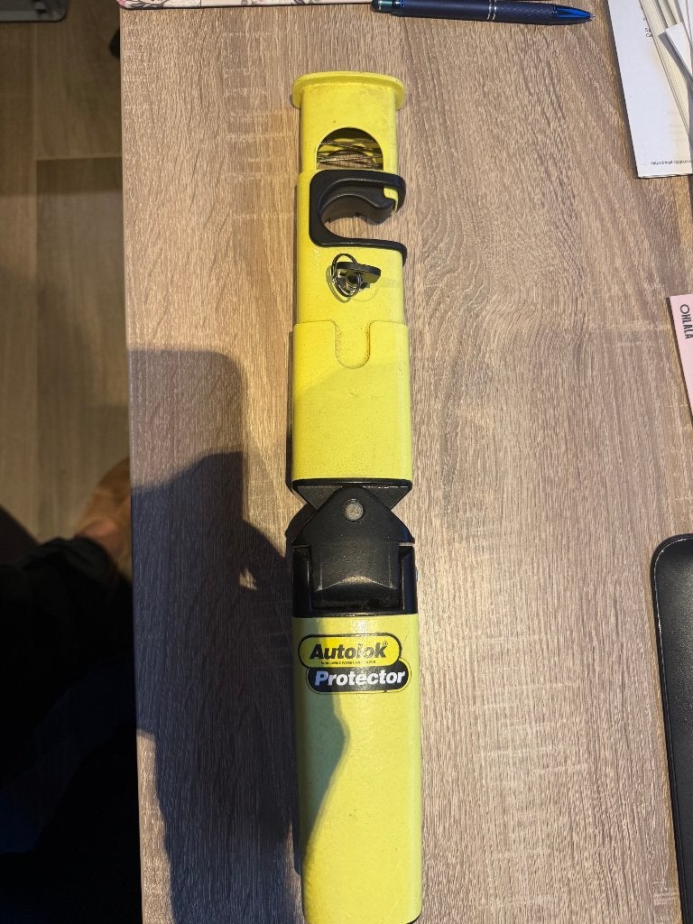 Autolock protector. Incl. 1 Sleutel., Ophalen of Verzenden, Zo goed als nieuw