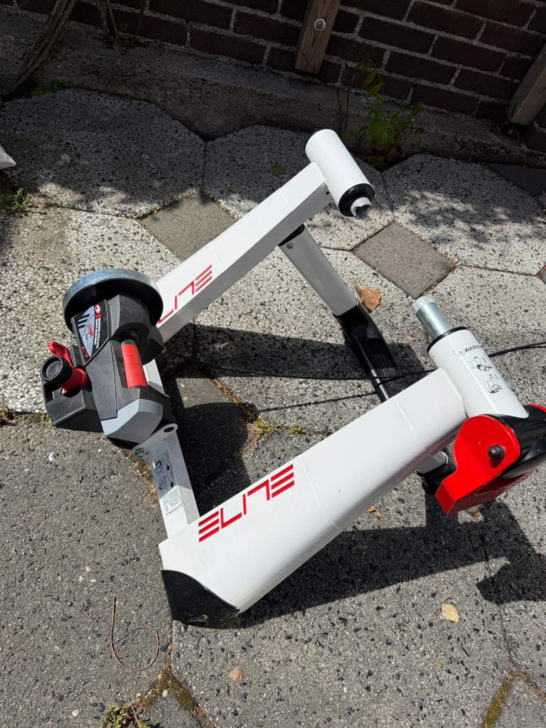 Elite novo force fietstrainer, Sport en Fitness, Wielrennen, Ophalen, Zo goed als nieuw, Overige typen