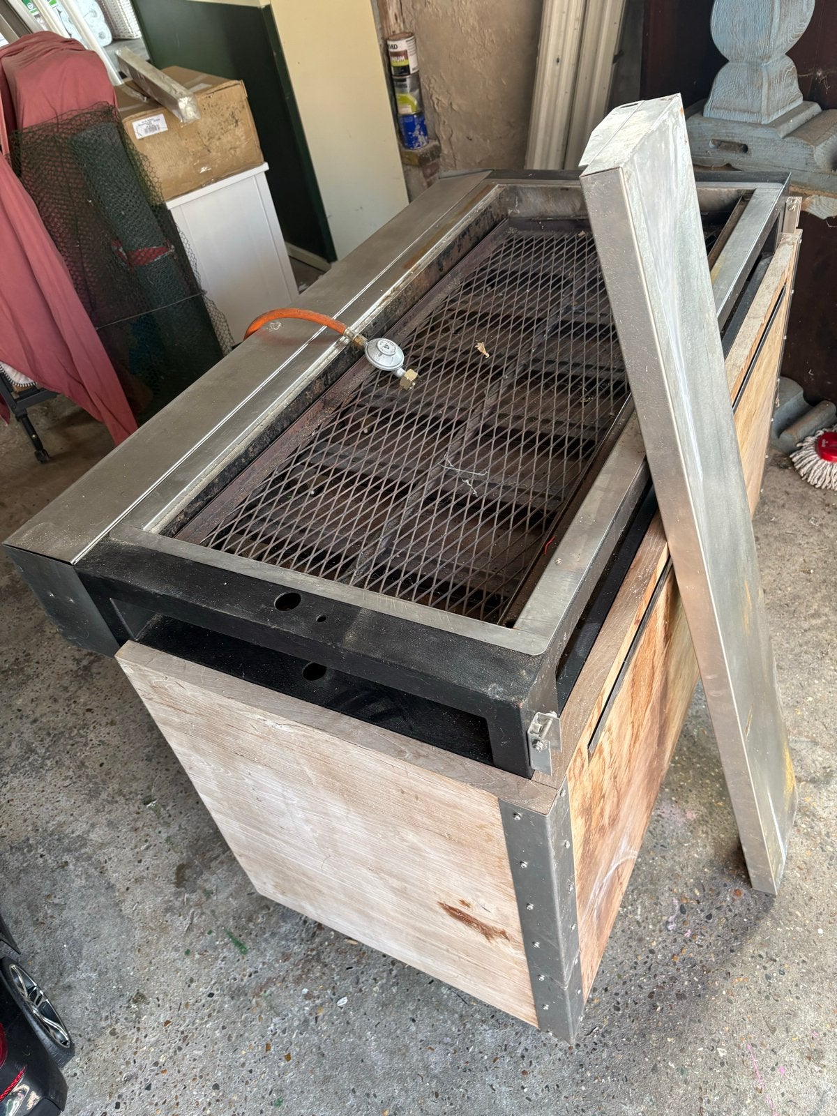 Grote Velux GGL-1 Gasbarbecue met Onderstel, Ophalen of Verzenden, Gebruikt
