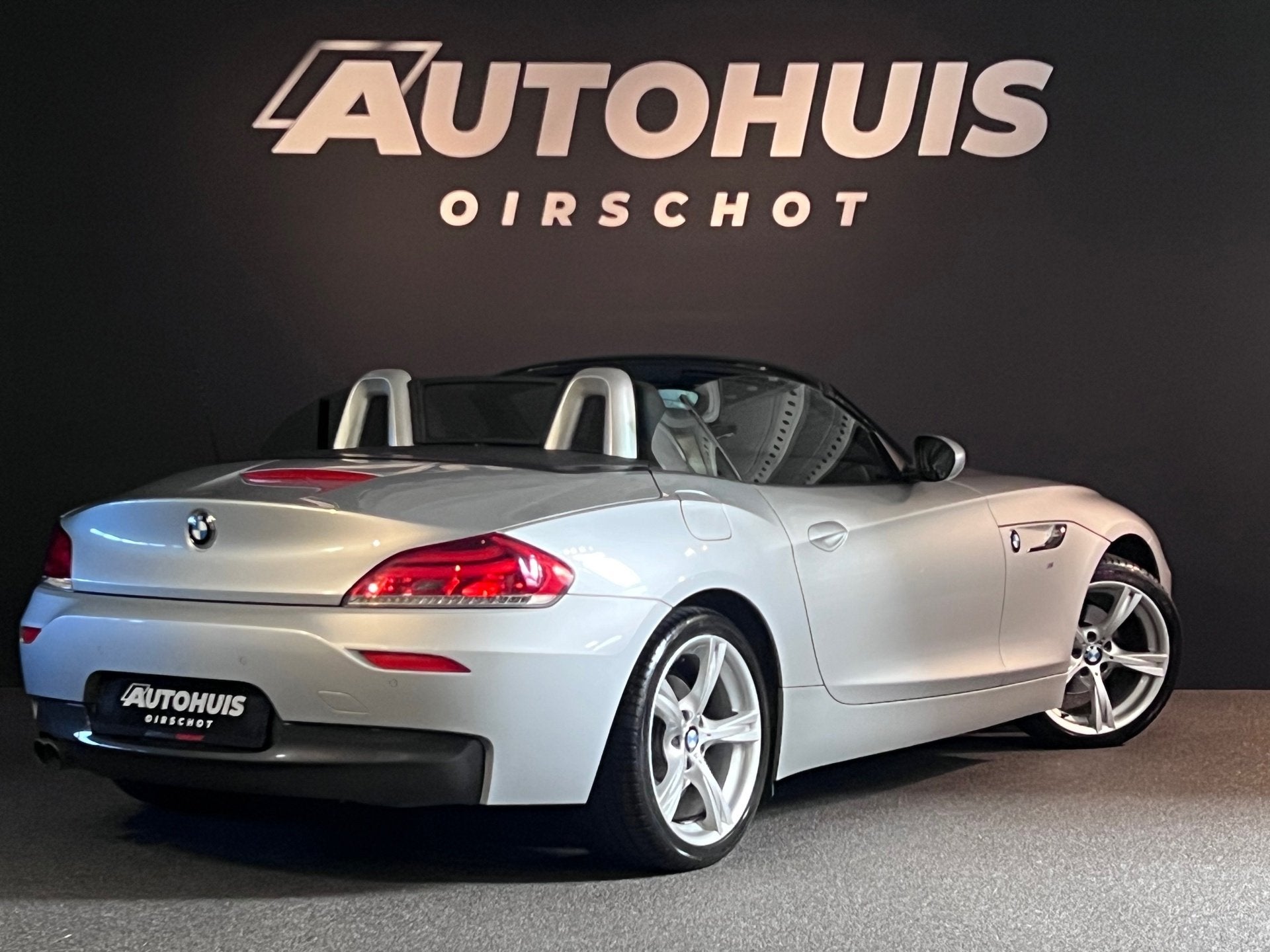 BMW Z4 Roadster SDrive18i Limited Series M Edition Hardtop/, Automaat, Gebruikt, Cabriolet, 2 stoelen