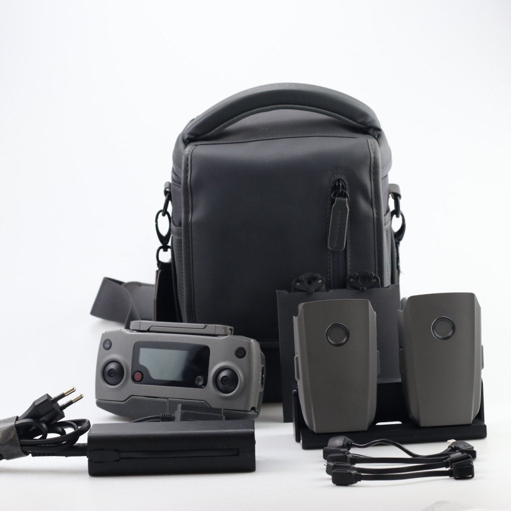 DJI Mavic 2 Pro Fly More Combo, DJI, Zo goed als nieuw, Inform@dji.com, DJI Sky City
No. 55 Xianyuan Road
Nanshan District, Shenzhen
China