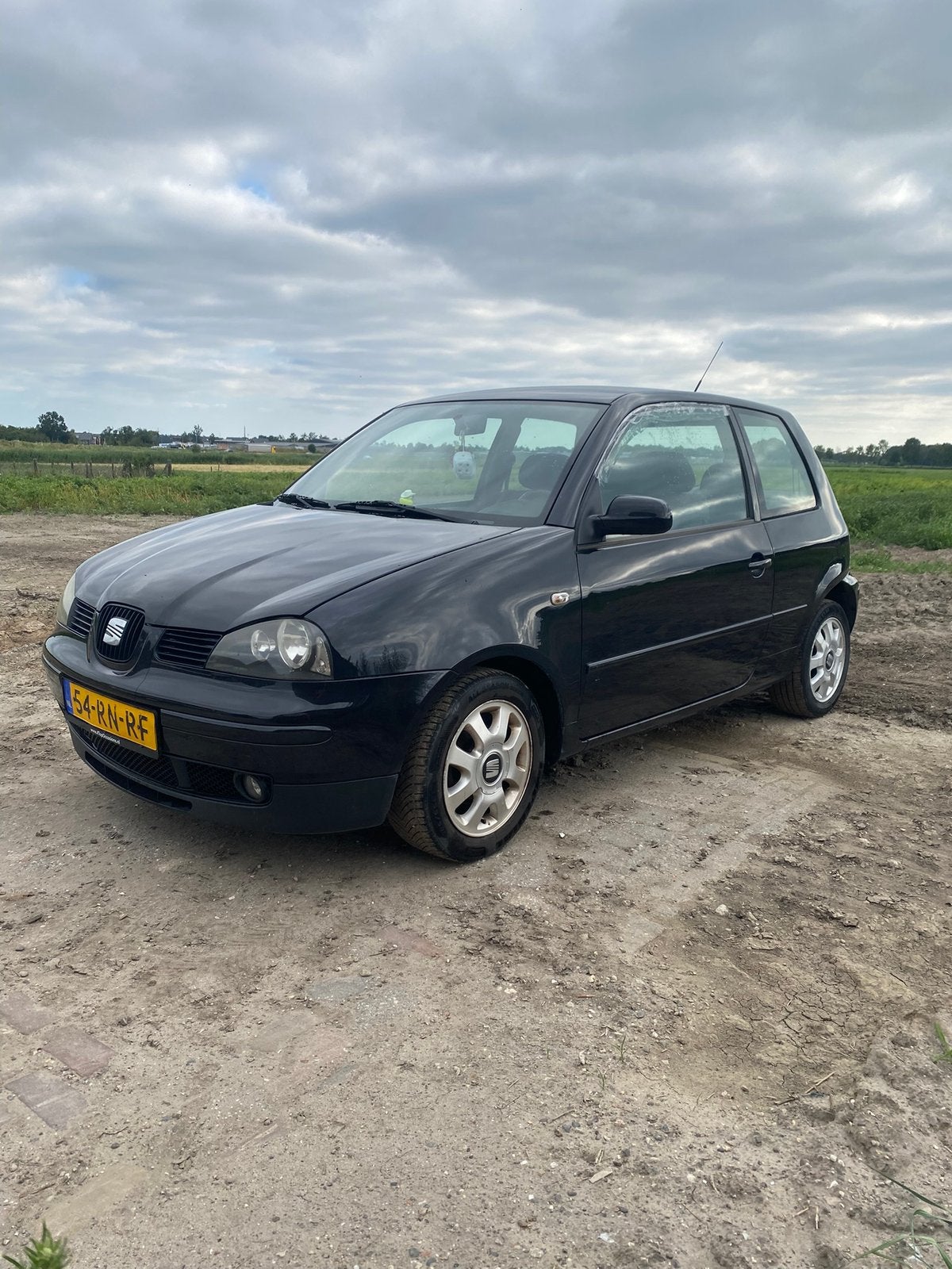 Seat Arosa 1.4 44KW 2005 Zwart, Voorwielaandrijving, 450 kg, 31 €/maand, 4 stoelen