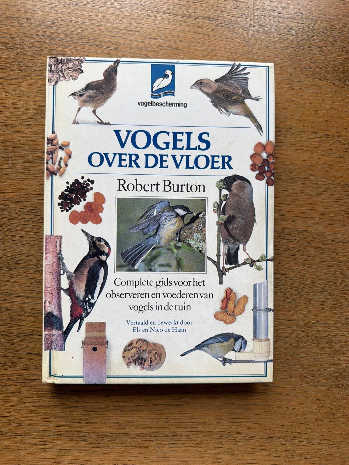 Vogels over de vloer - Complete gids voor vogels in de tuin, Ophalen of Verzenden, Gelezen, Vogels
