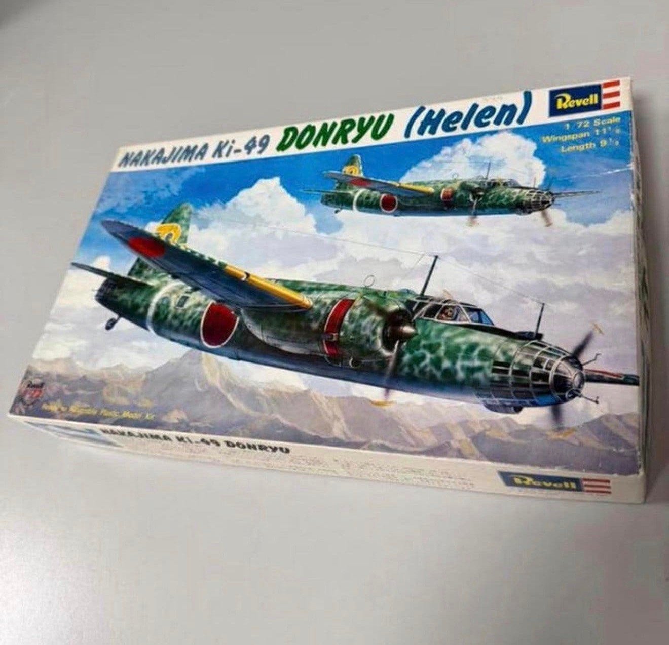 Nakajima ki-49 Donryu Helen by Revell 1/72 sale 1973 h-102, 1:72 tot 1:144, P, Revell, P