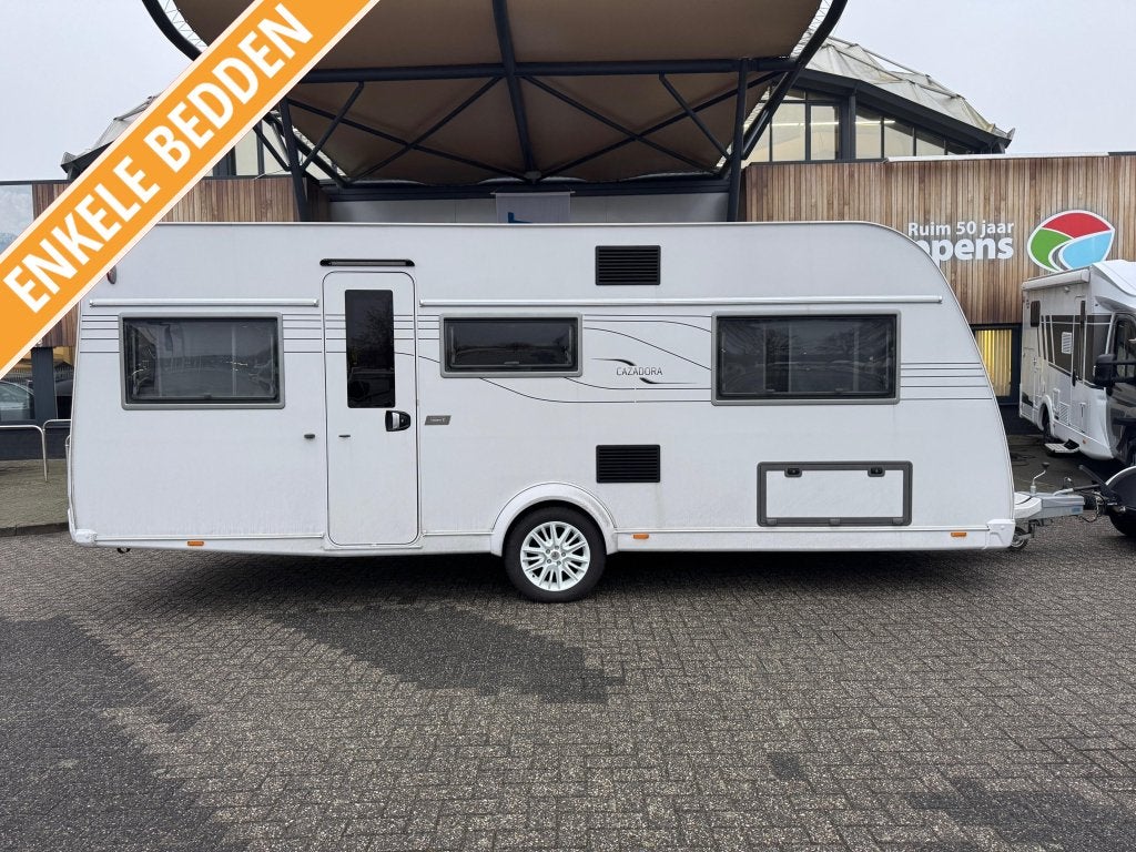 Tabbert Cazadora 550 E 2025 MOVER + THULE LUIFEL!!!!, Caravans en Kamperen, Standaardzit, Tabbert, Overige typen, Bedrijf
