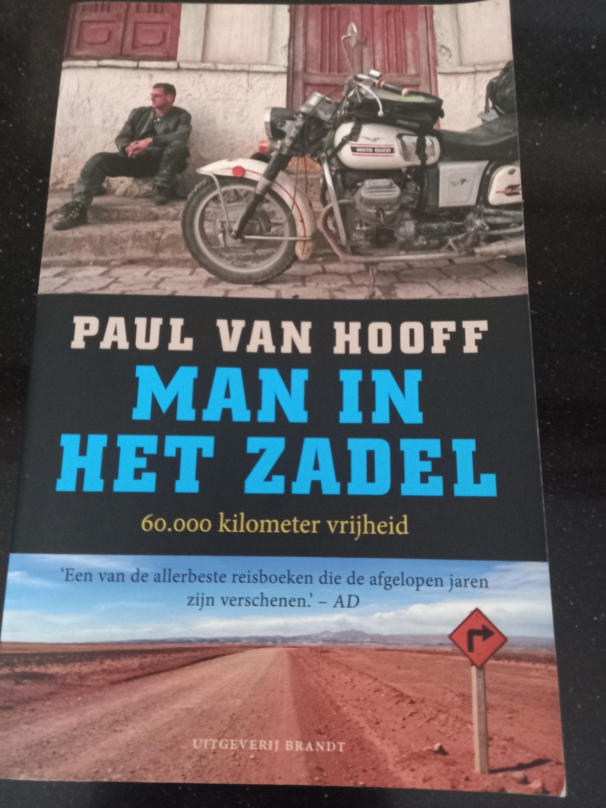 Paul van Hooff - Man in het zadel (midprice-editie), Ophalen of Verzenden, Zo goed als nieuw, Paul van Hooff