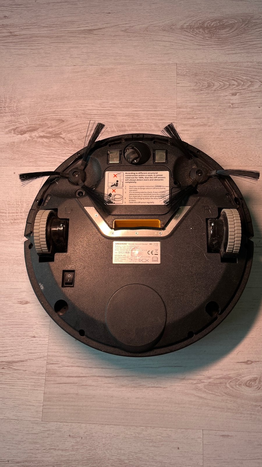 MEDION Robotstofzuiger + Laadstation & Afstandsbediening, Witgoed en Apparatuur, Overige merken, Zo goed als nieuw, Robotstofzuiger