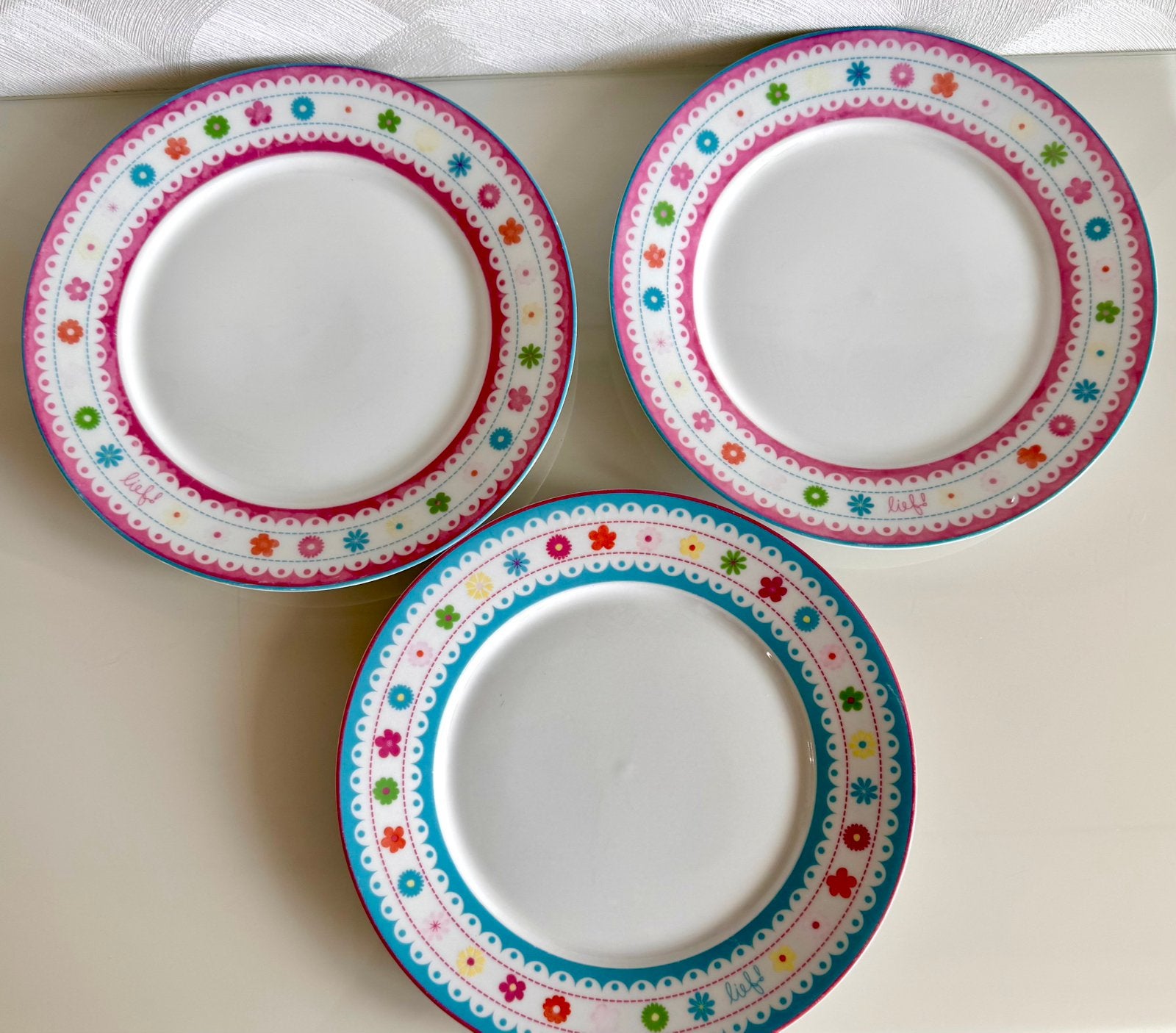 Set van 3 lief! lifestyle Ontbijtborden, Verzenden, Zo goed als nieuw, Bord(en), Overige stijlen