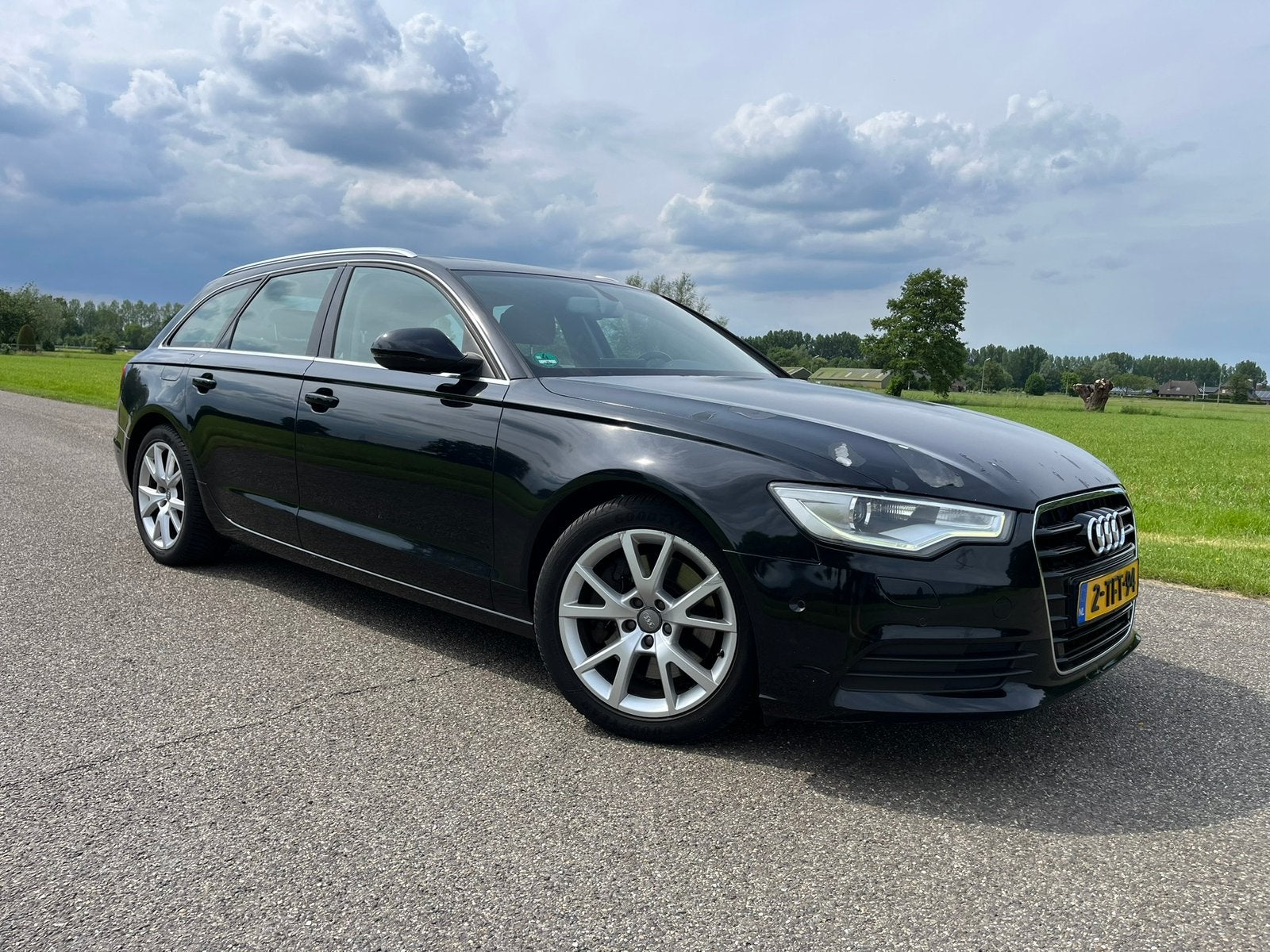 Audi A6 3.0TDI 180KW Avant Quat S-tr 2013 Zwart, Auto's, Audi, Automaat, Euro 5, Zwart, 2000 kg