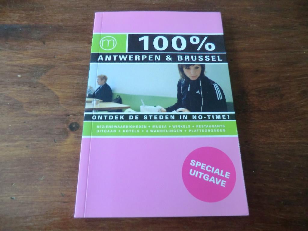 reisgids - 100% Antwerpen & Brussel (2006) - 4 wandelingen, Overige merken, Ophalen of Verzenden, Zo goed als nieuw, Reisgids of -boek