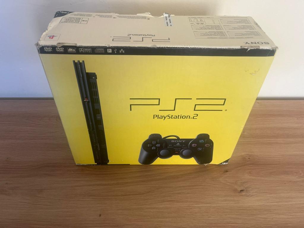 Sony PlayStation 2 PS2 Slim – Complete set in originele doos, Spelcomputers en Games, Spelcomputers | Sony PlayStation 2, Zwart