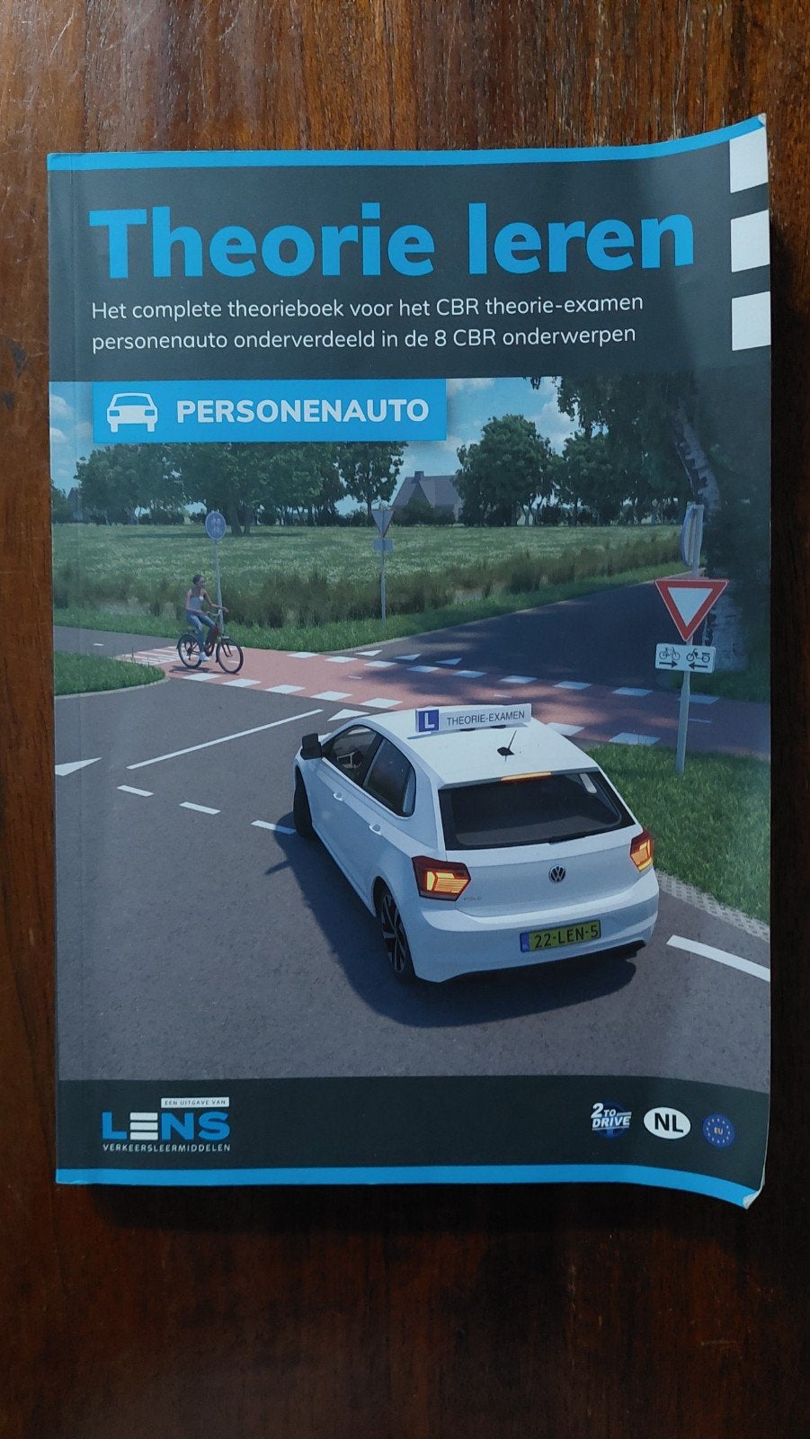 Theorie leren Personenauto CBR theorie-examen, Ophalen of Verzenden, Gelezen, Overige niveaus, Lens Verkeersleermiddelen