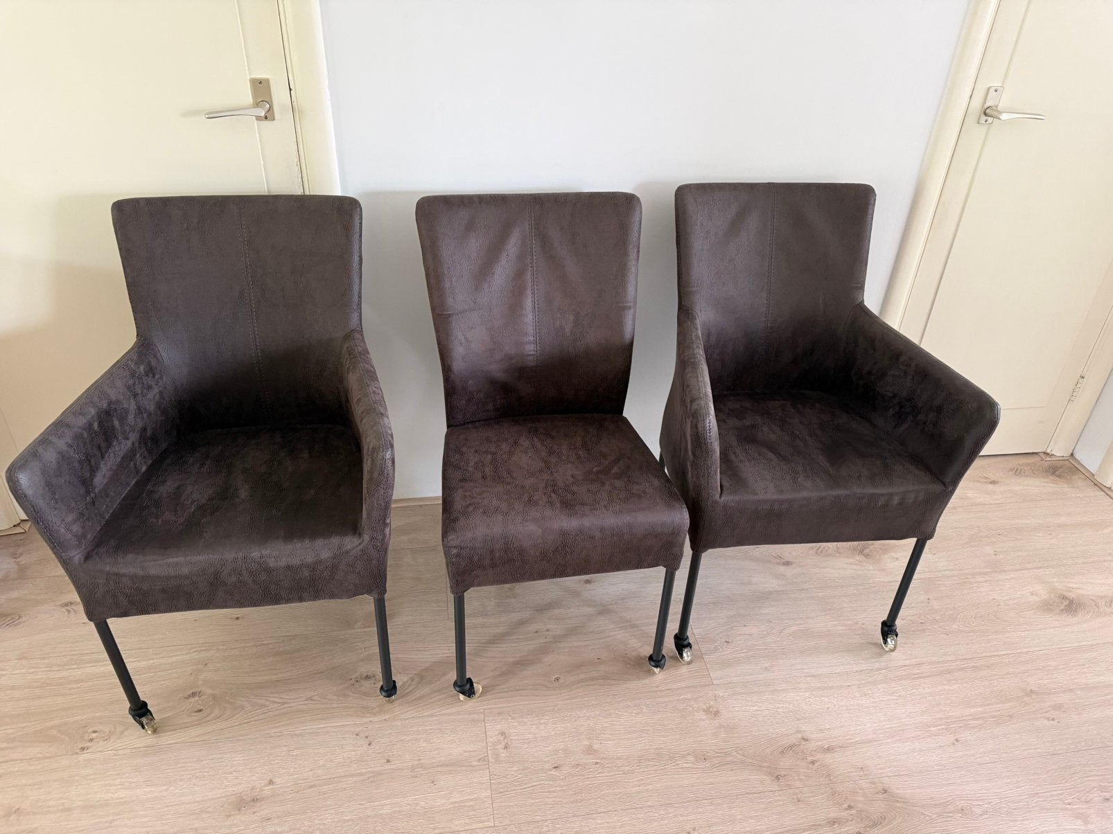 6 Eetkamersoelen op wieltjes, Ophalen, Zo goed als nieuw, Vijf, Zes of meer stoelen