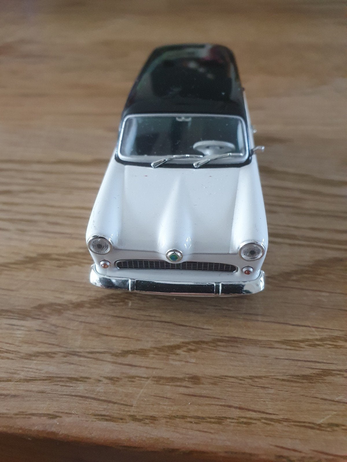 Minichamps Ford Taunus 12M Estate - Wit/Zwart, Ophalen of Verzenden, Zo goed als nieuw, Auto, MiniChamps