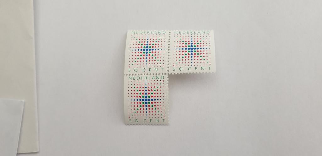 6732 blokje decemberzegels 1987 postfris blauw, Postzegels en Munten, Postzegels | Nederland, Verzenden