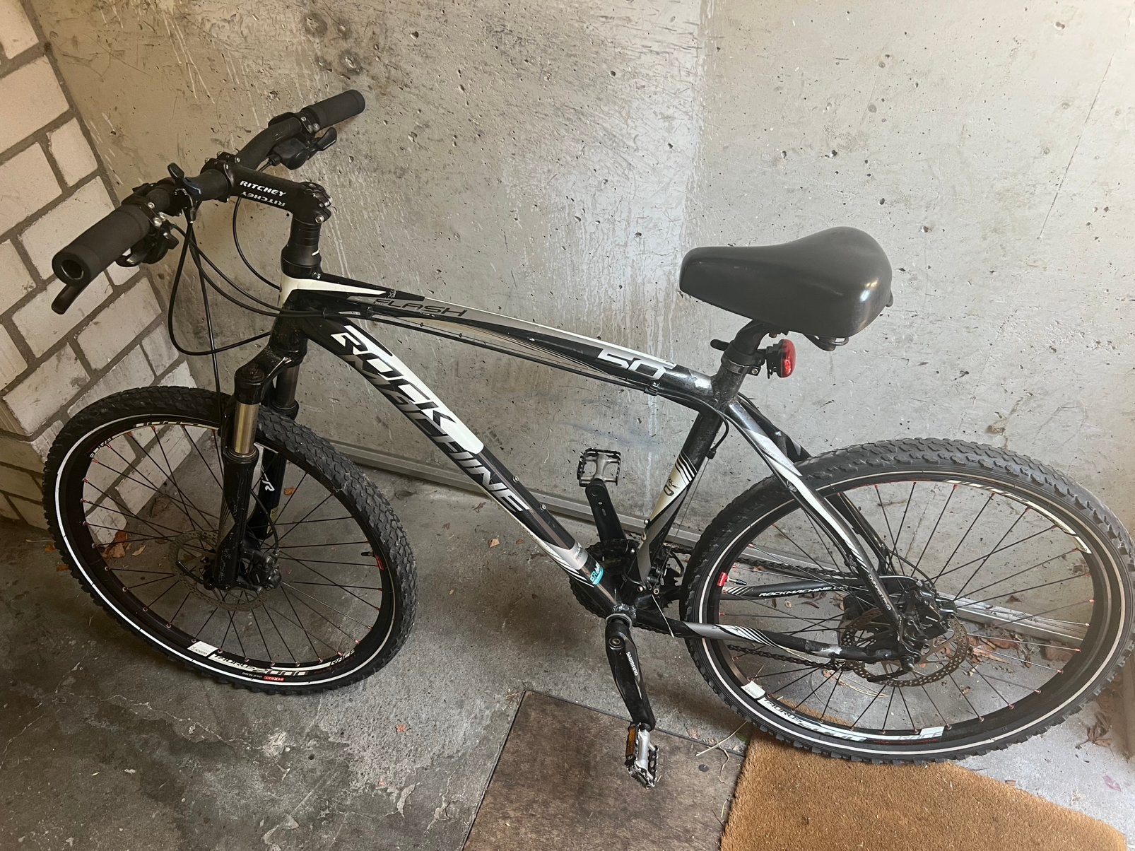 Rockmachine mtb, Fietsen en Brommers, Fietsen | Crossfietsen en BMX, Ophalen, 24 inch of meer, Gebruikt, Aluminium