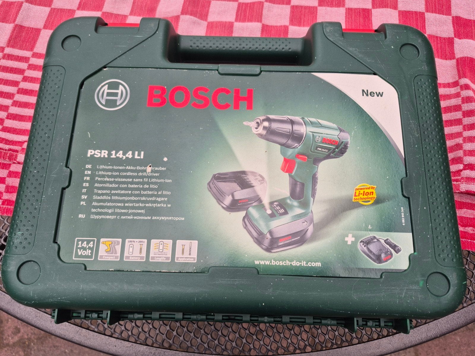 Bosch PSR 14,4 LI Accuboormachine defect,met koffer en lader, Gebruikt, Variabele snelheid, Ophalen of Verzenden, Boor- en Schroefmachine