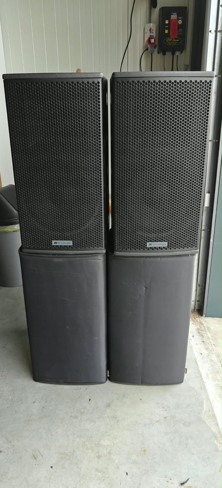 dBTechnologies VIO X12 actieve Speakers, Audio, Tv en Foto, Vloerstaande luidspreker, Gebruikt, Geschikt voor surround/home cinema