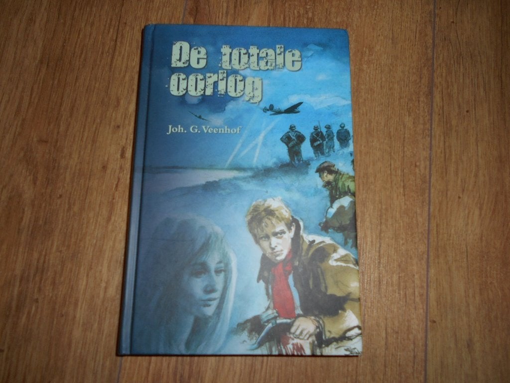 Joh G Veenhof De totale oorlog, Boeken, Ophalen of Verzenden, Tweede Wereldoorlog, Zo goed als nieuw, Overige onderwerpen