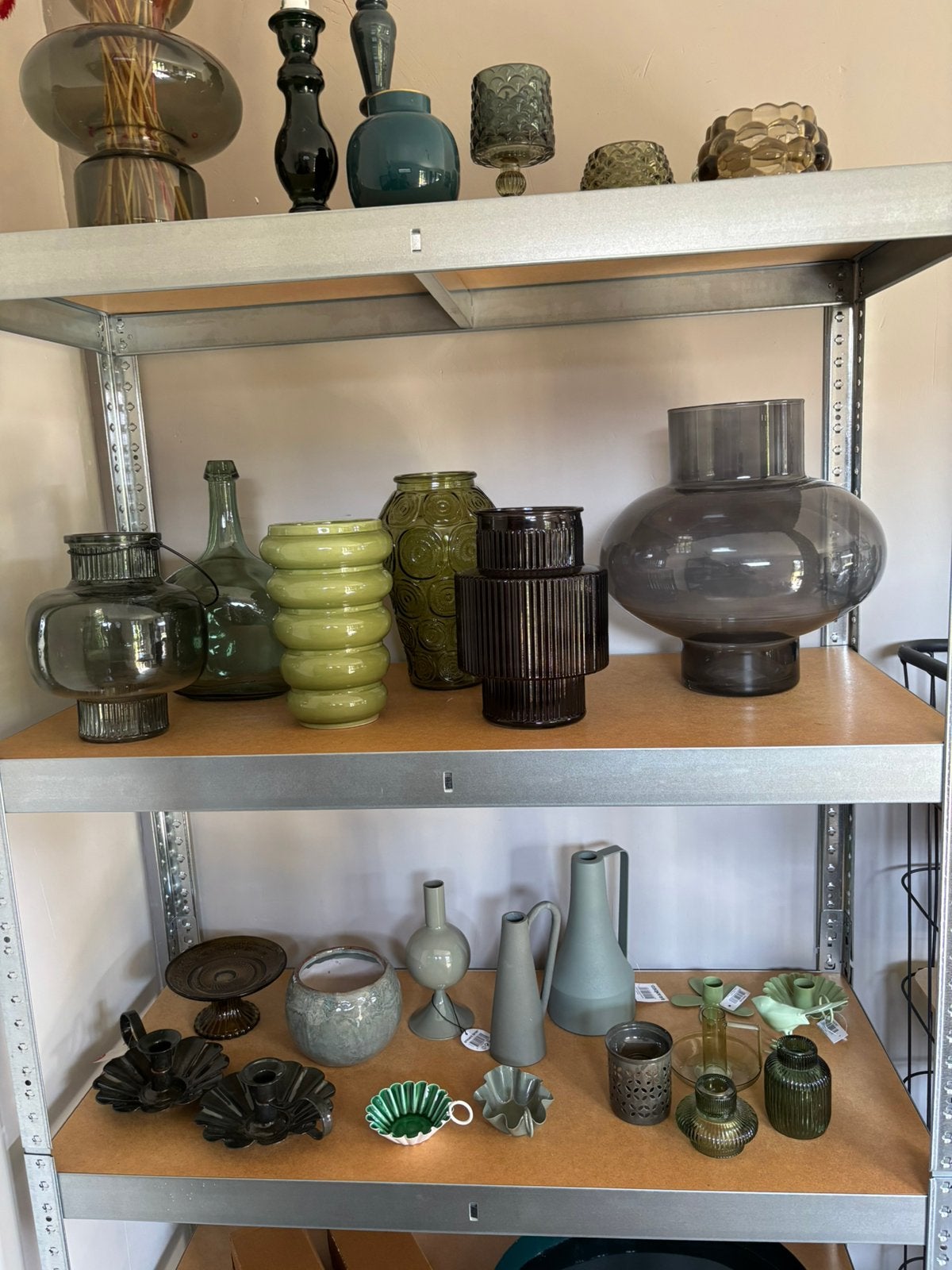 Partij nieuwe woonaccessoires, Ophalen