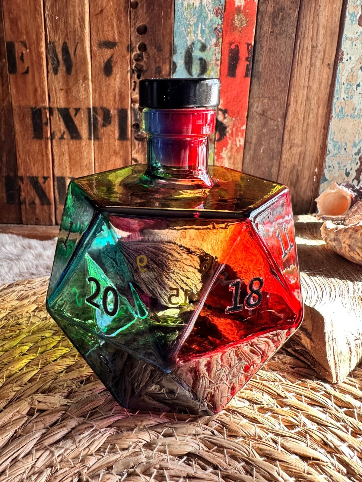 DND whiskeyfles / D&D whiskeykaraf / D20 karaf / nieuw