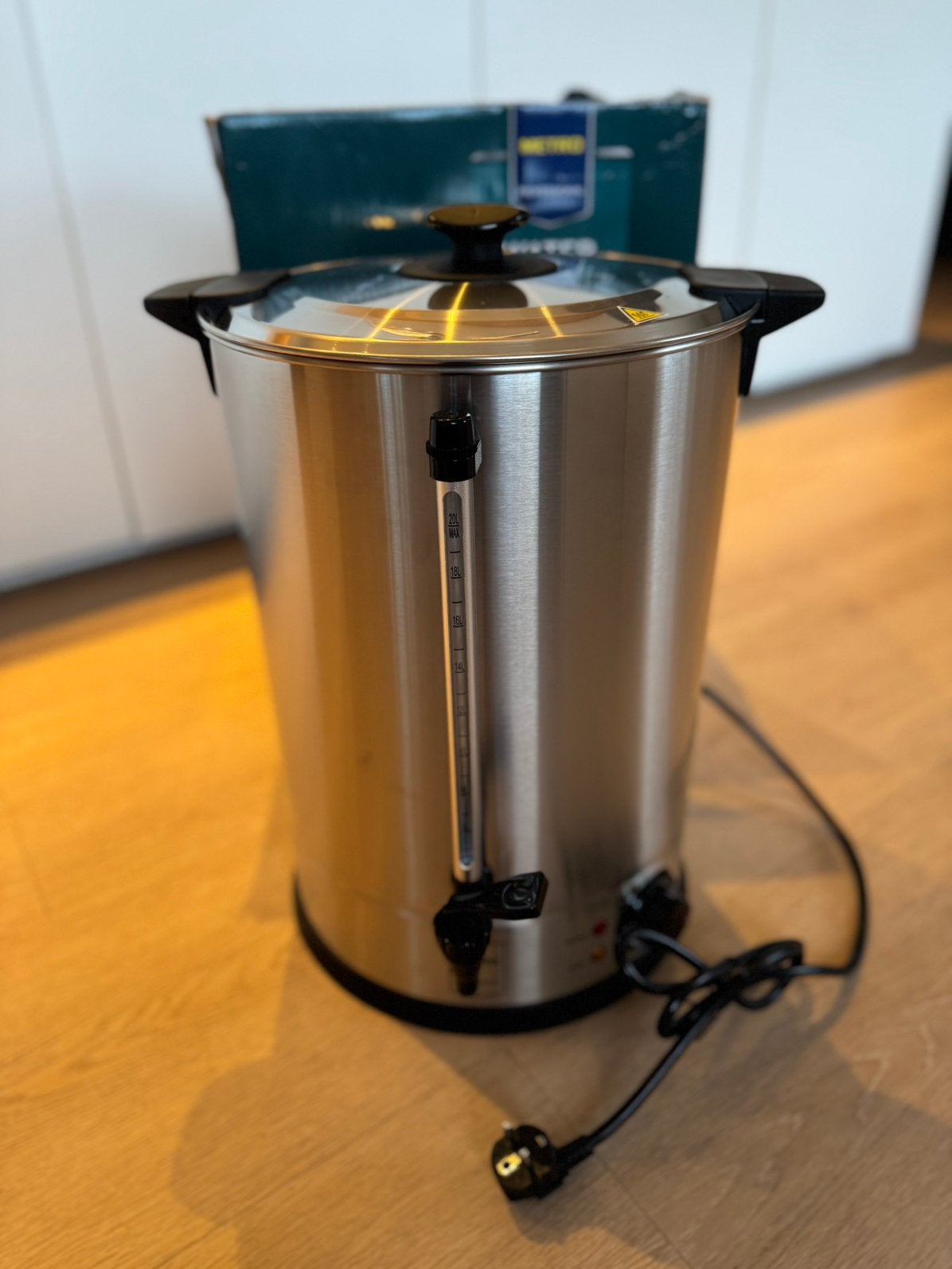 METRO Professional GWB1020 Heetwaterdispenser/Waterkoker 20L, 2 liter of meer, Ophalen of Verzenden, Nieuw, Rvs