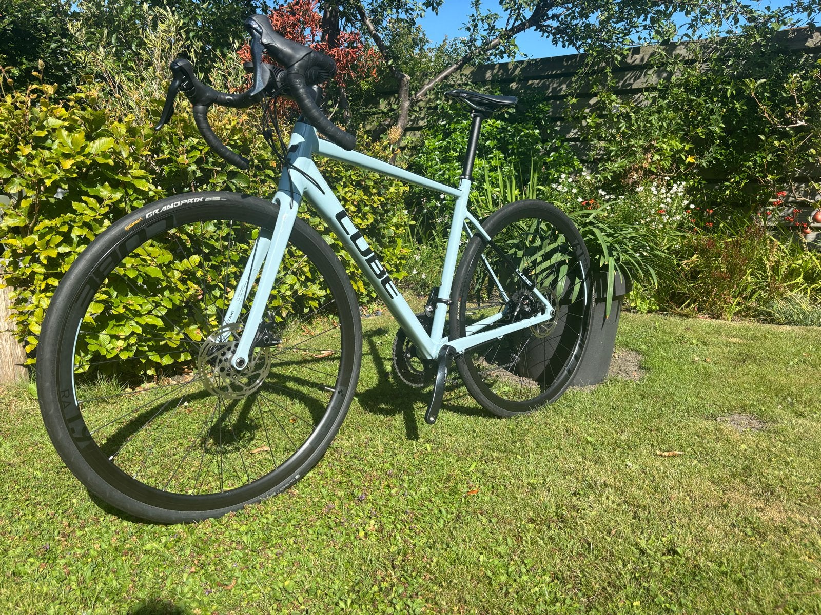 Cube Attain Race racefiets dames frame 53cm, Fietsen en Brommers, Fietsen | Racefietsen, 28 inch, Gebruikt, Aluminium, 15 tot 20 versnellingen