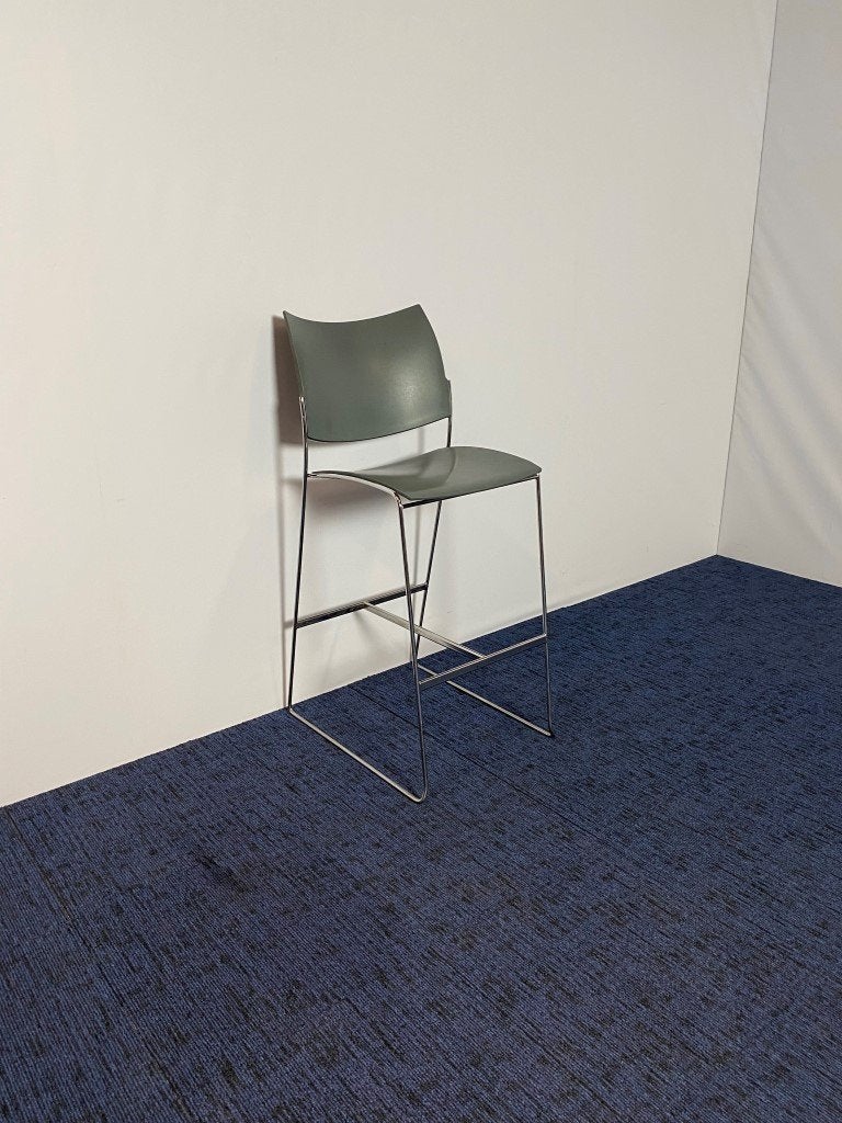 4 x Barkruk Casala Curvy, donkergrijs, Ophalen, Met voetsteun, 60 tot 90 cm, 4 krukken